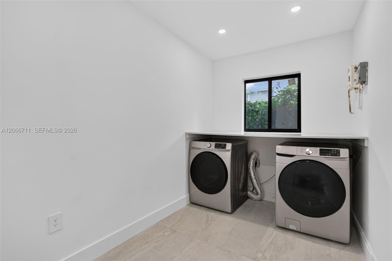 1215 Ne 110th Street Property Photo 16