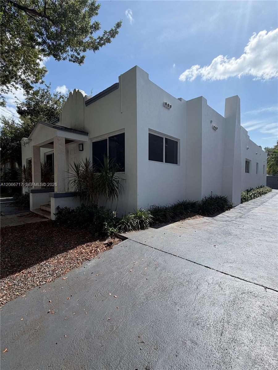 328 Sw 15th Avenue - Property Photo 23