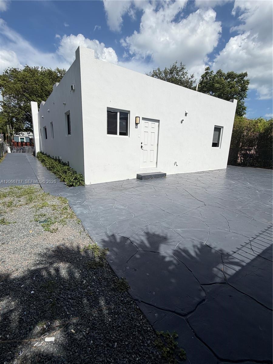328 Sw 15th Avenue - Property Photo 24