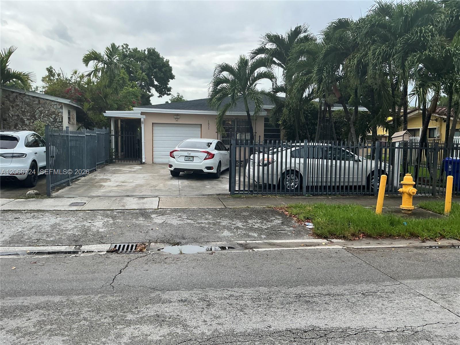 1855 Nw 32nd Street Property Photo 2