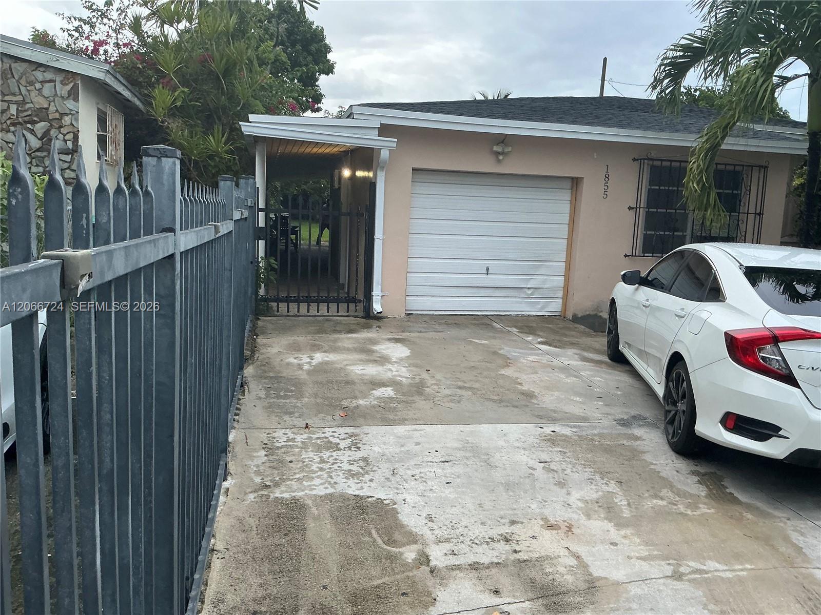 1855 Nw 32nd Street Property Photo 3