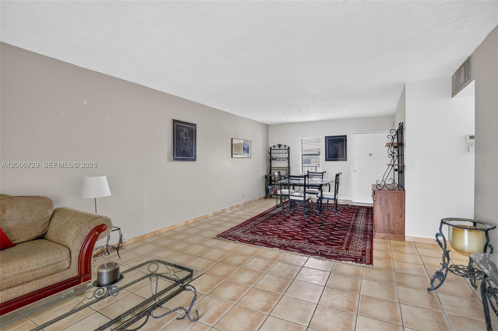 2811 Somerset Drive 405 Property Photo 13