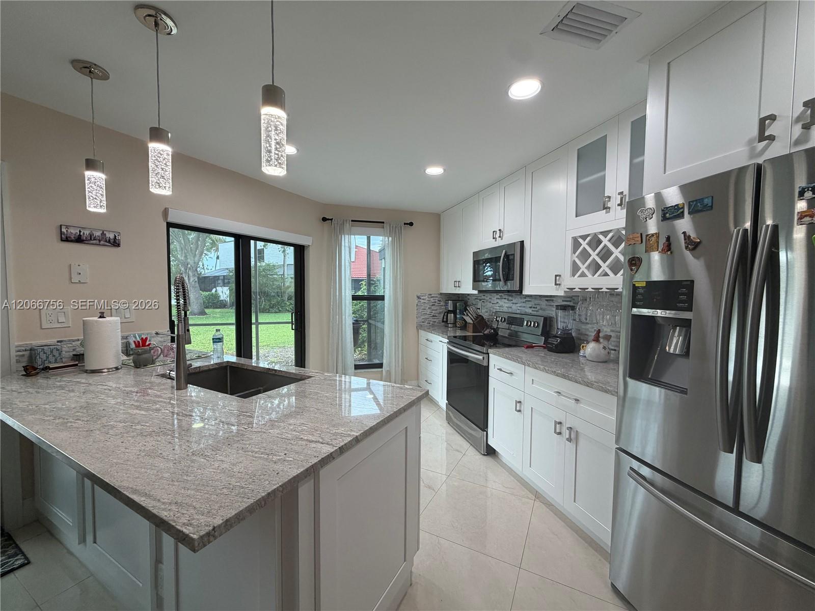A12066756 Property Photo 8