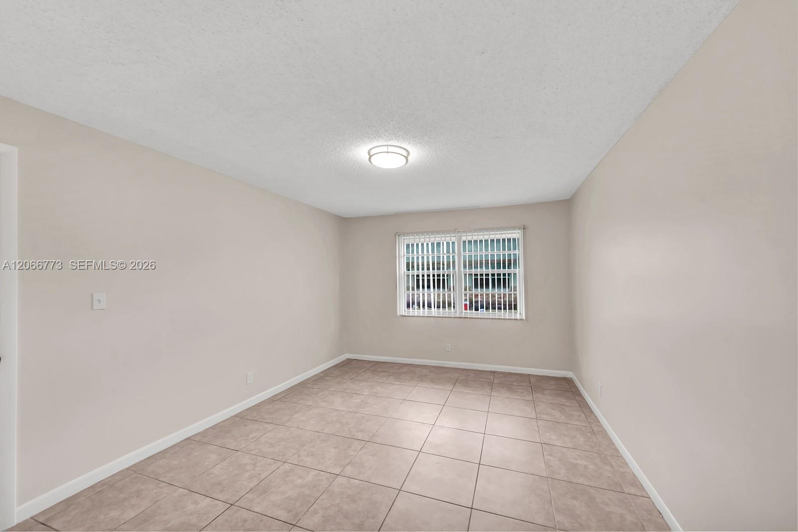 2610 Riverland Drive Property Photo 12
