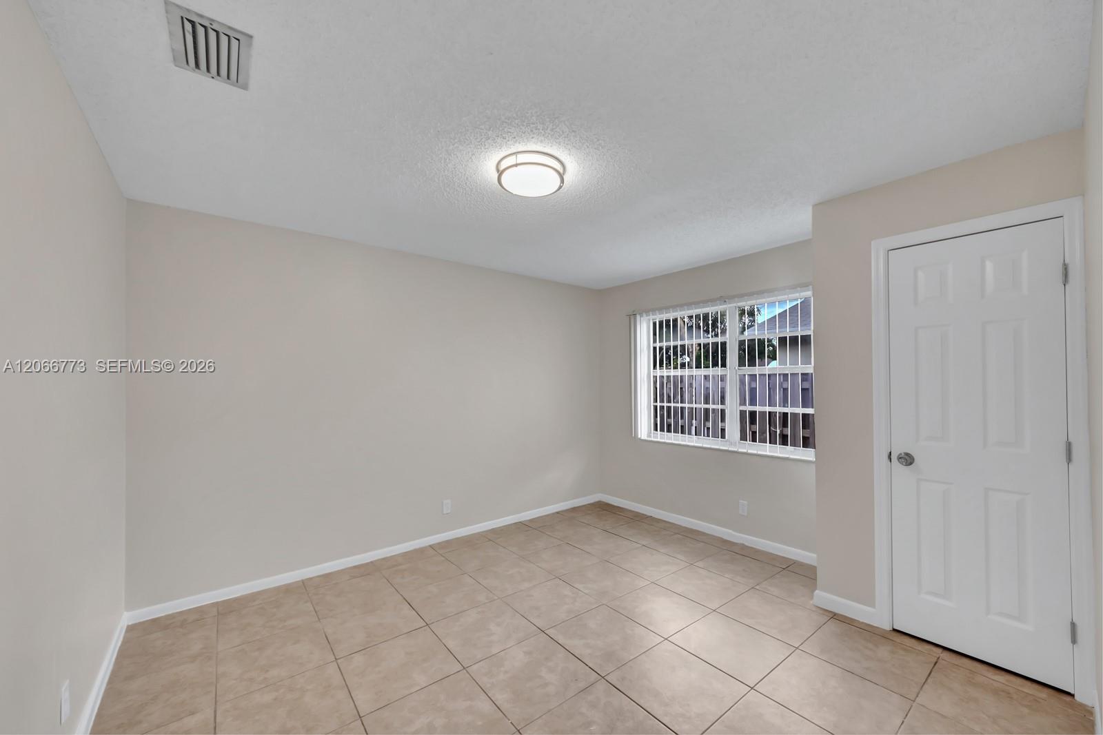 2610 Riverland Drive Property Photo 14