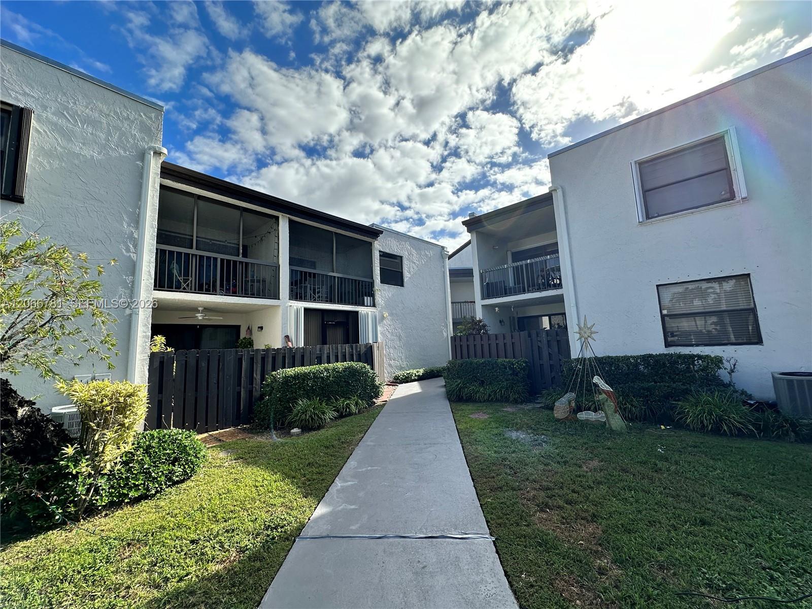9427 Fontainebleau Boulevard 102-34 Property Photo 1