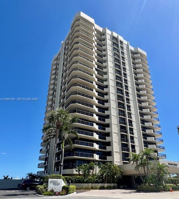 108 Lakeshore Drive 338 Property Photo 1