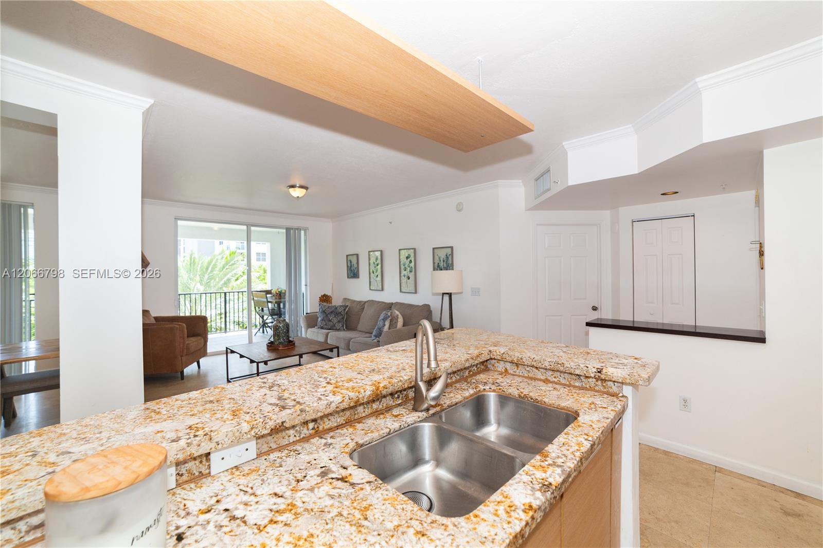 17100 N Bay Road 1501 Property Photo 12