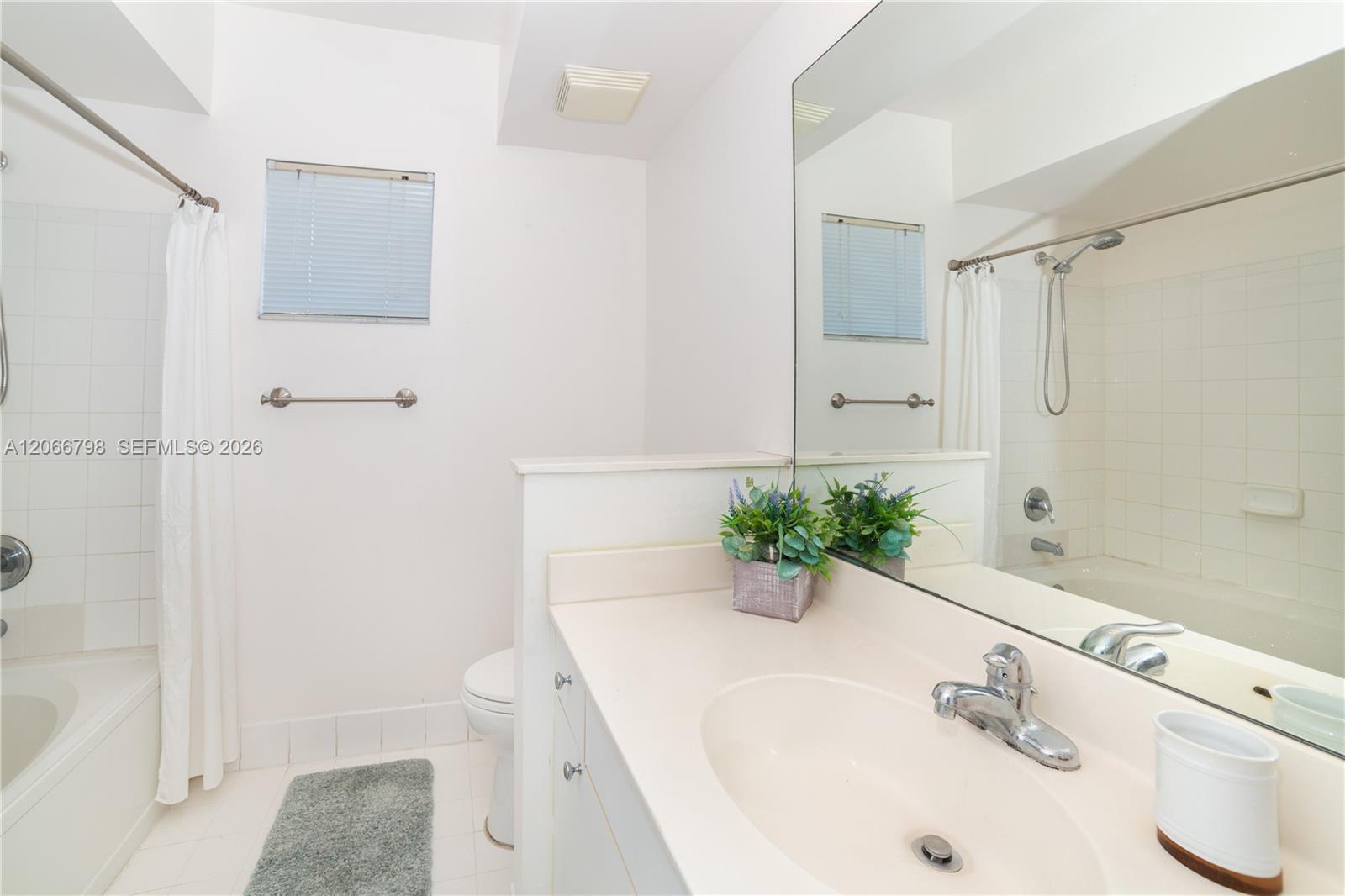 17100 N Bay Road 1501 Property Photo 26