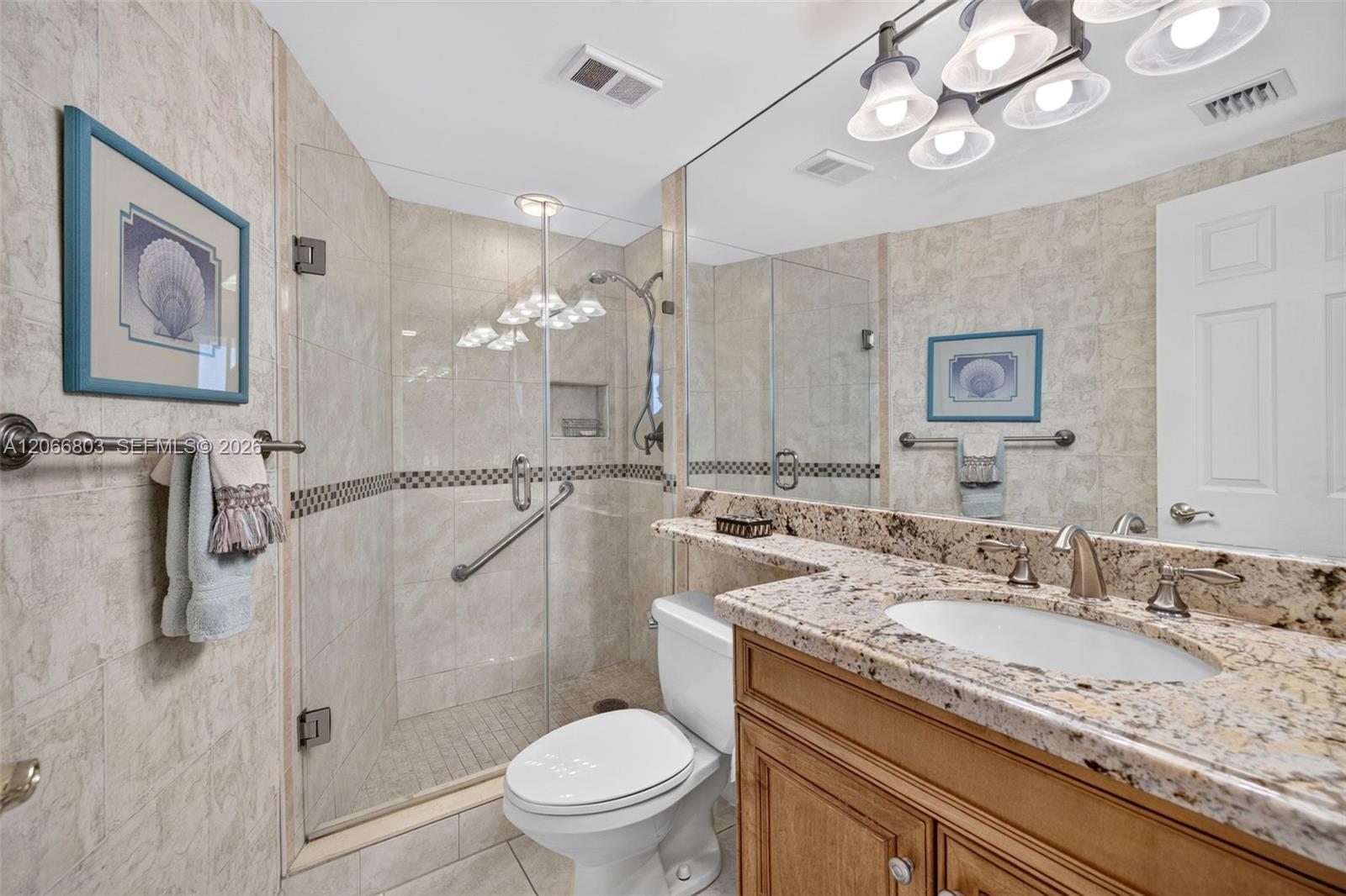 1000 Island Boulevard 2911 Property Photo 19