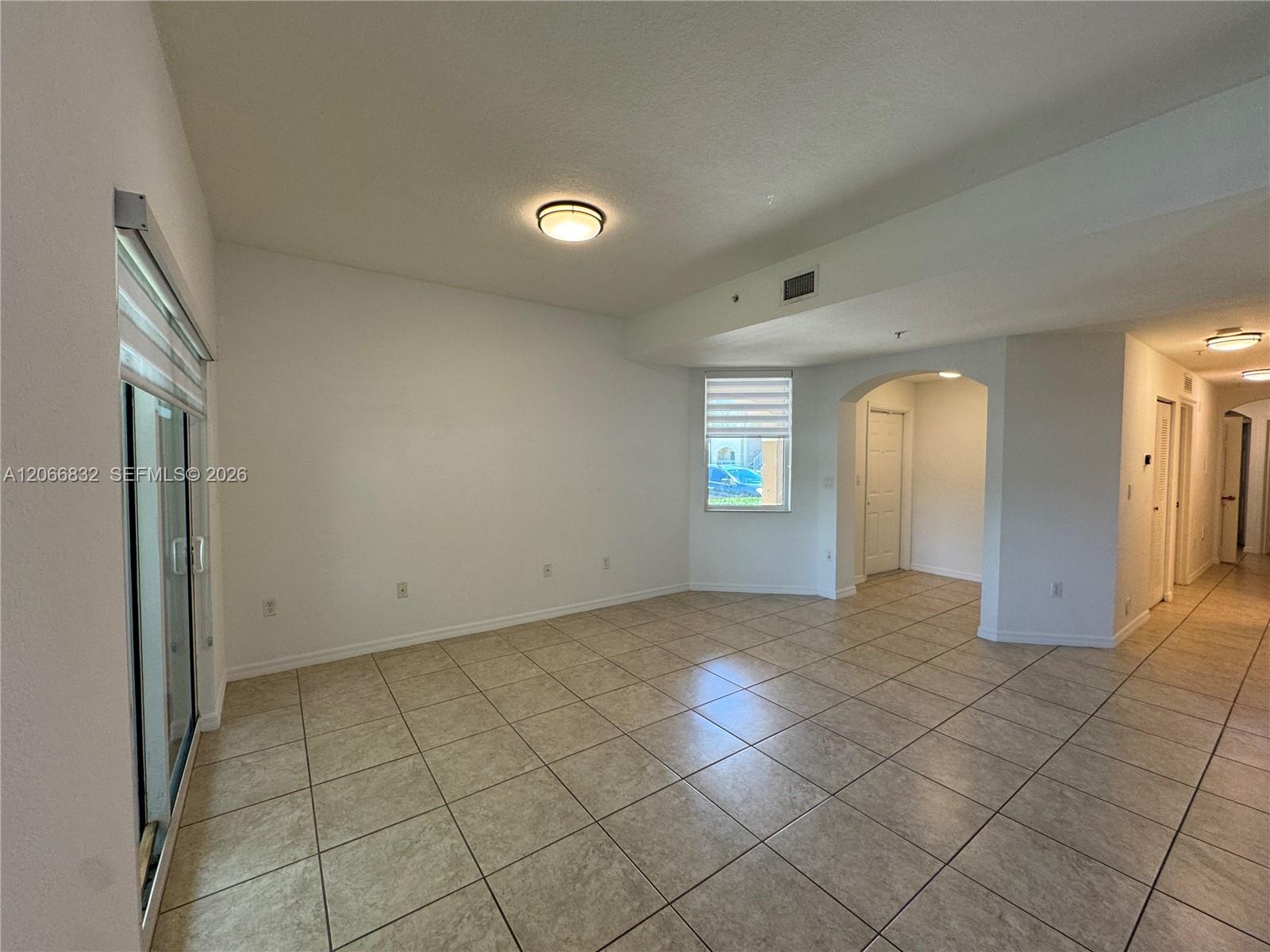 10885 Nw 89th Terrace 113 Property Photo 6