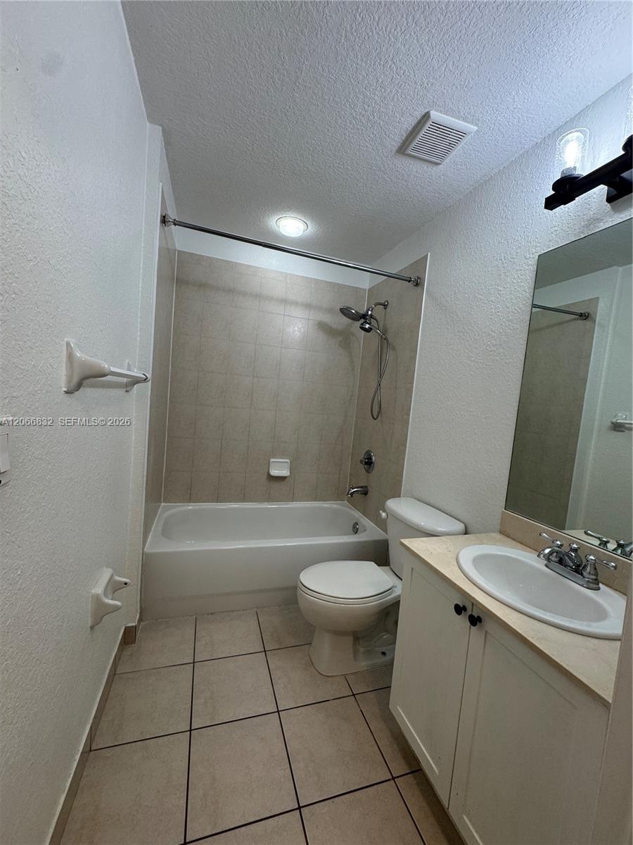10885 Nw 89th Terrace 113 Property Photo 18
