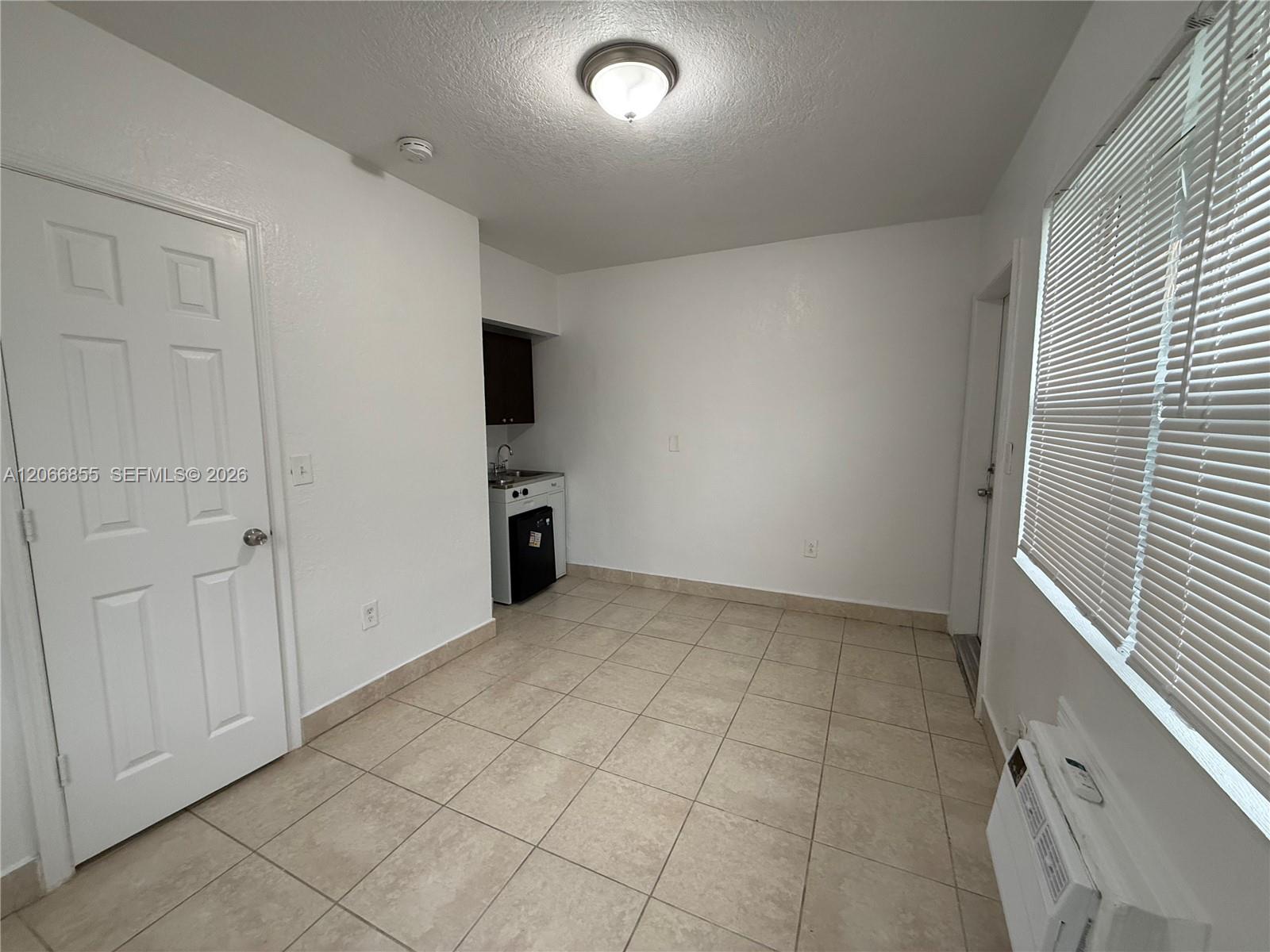 1255 SW 6th Street 1 Property Photo 1