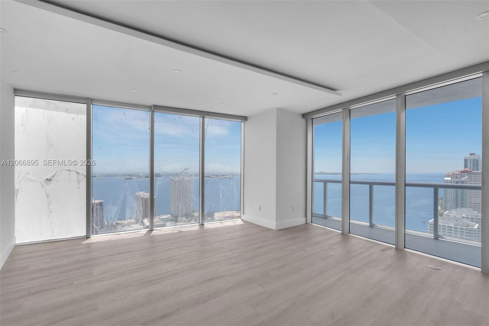 495 Brickell Avenue 3601 Property Photo 9