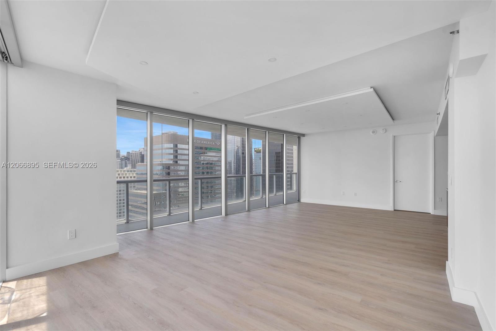 495 Brickell Avenue 3601 Property Photo 10
