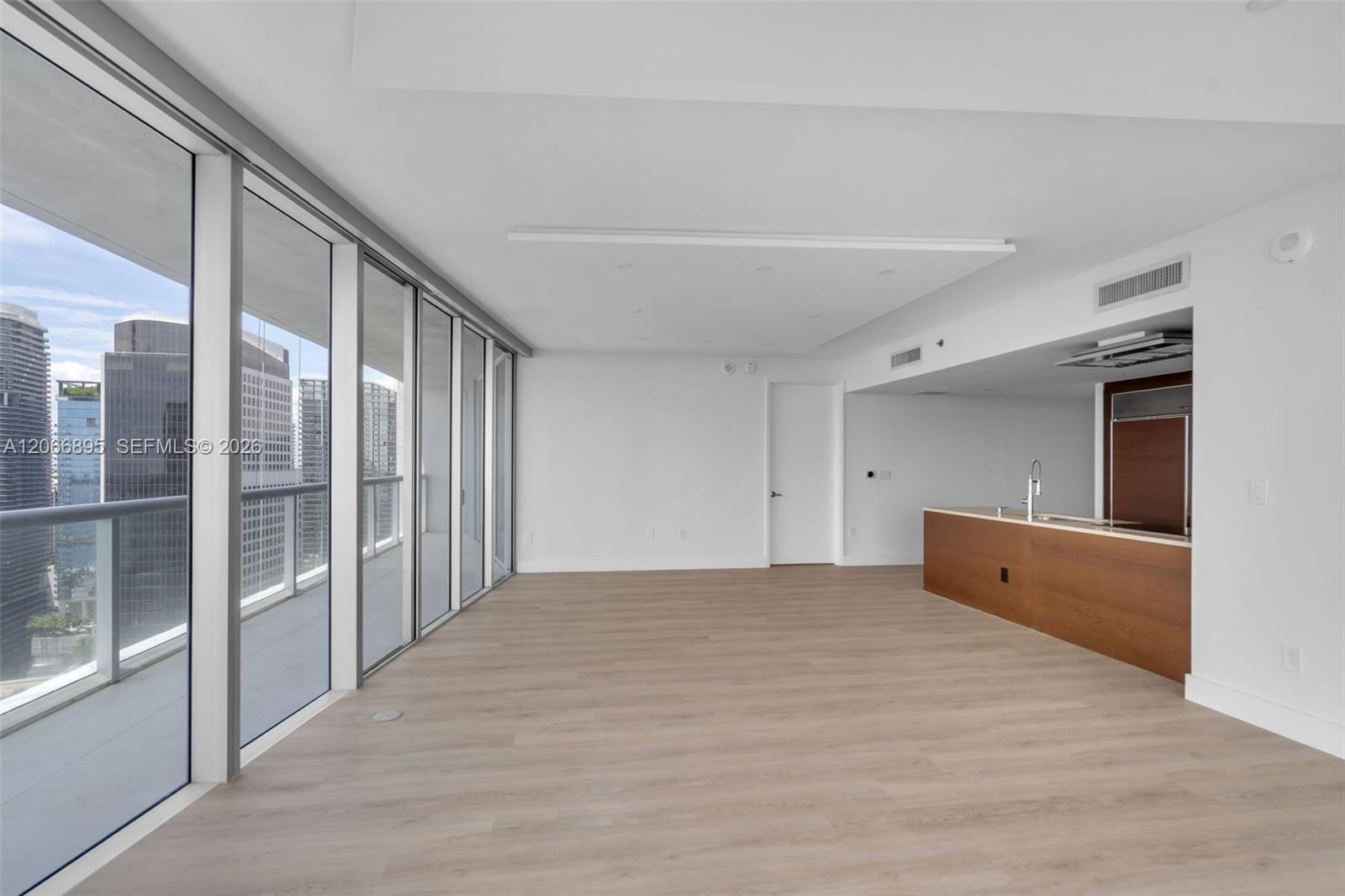495 Brickell Avenue 3601 Property Photo 11