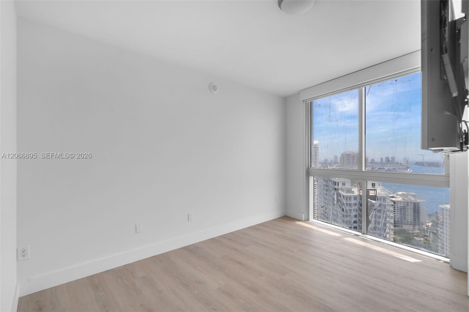 495 Brickell Avenue 3601 Property Photo 19