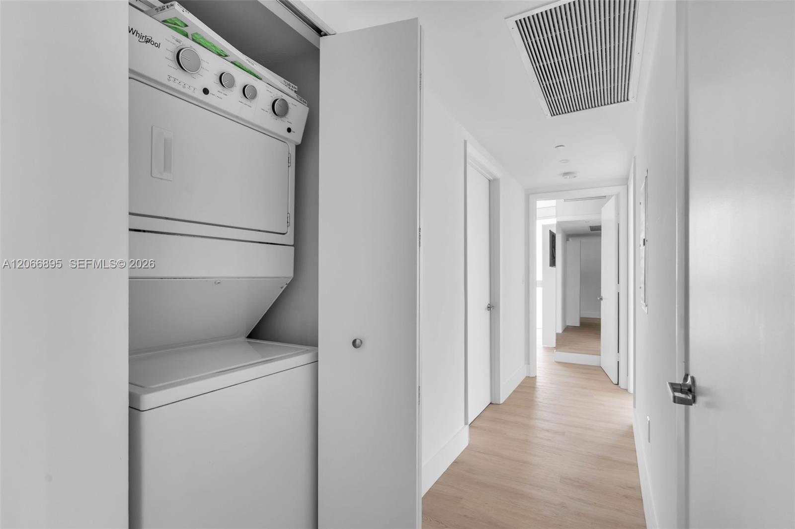 495 Brickell Avenue 3601 Property Photo 21