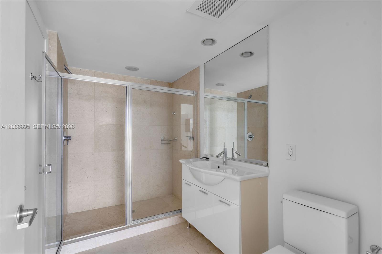 495 Brickell Avenue 3601 Property Photo 25