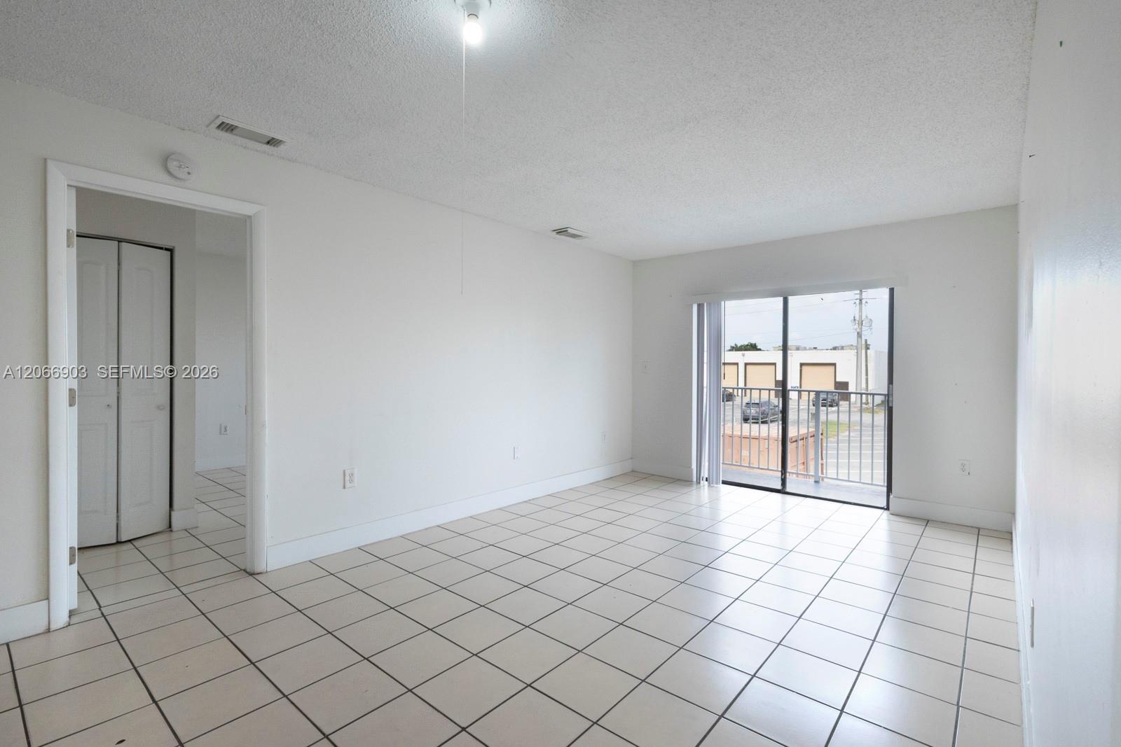 A12066903 Property Photo 2