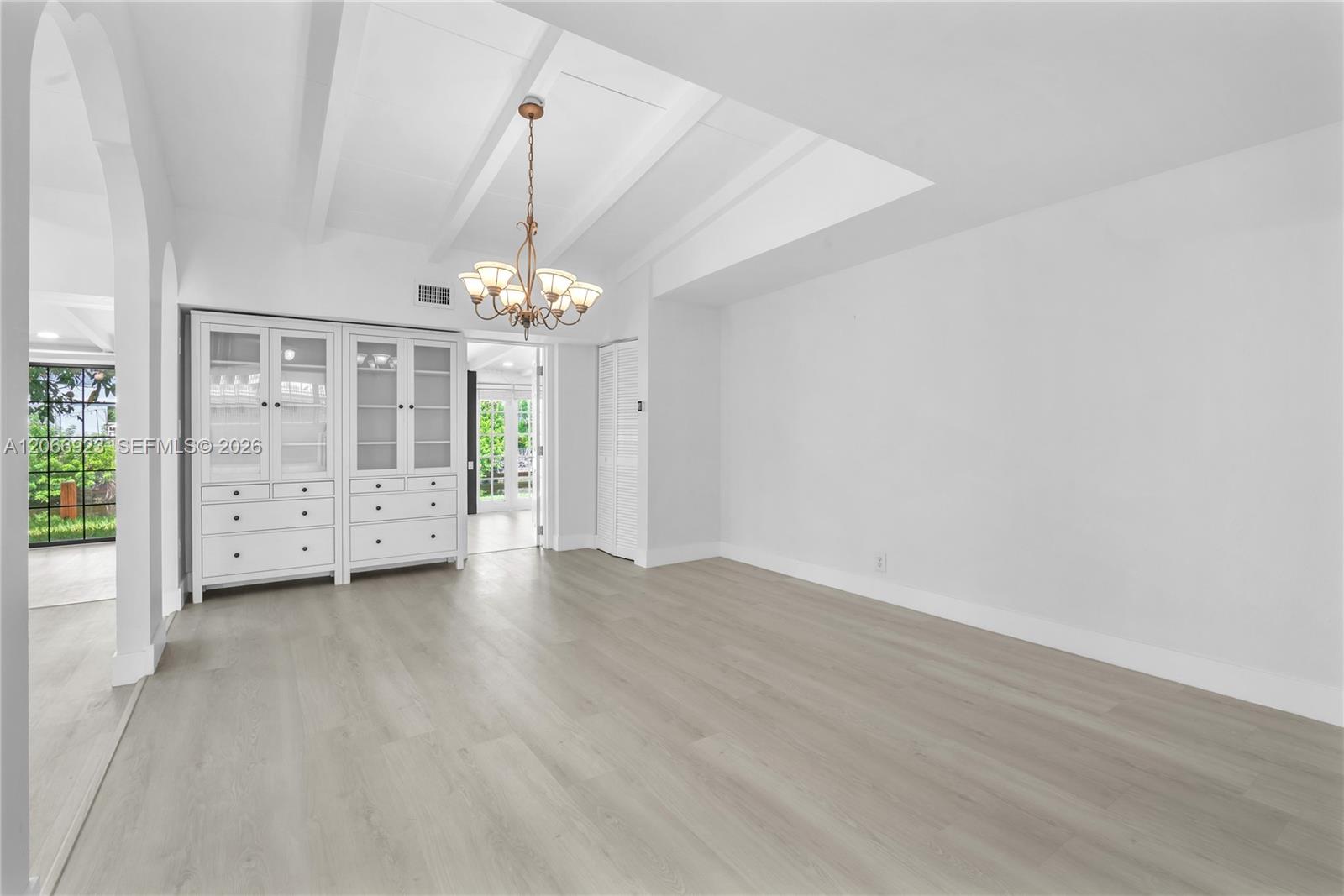 2555 Nassau Lane Property Photo 10
