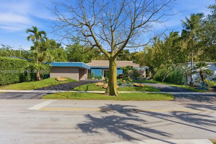 291 E Shore Drive E 0 Property Photo 123