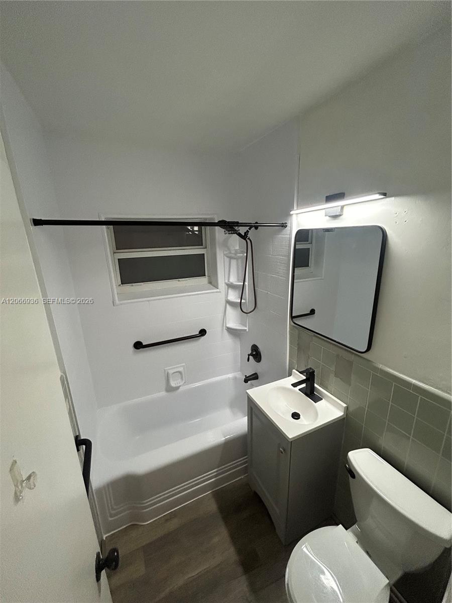 1482 Ne 175th Street Na Property Photo 13