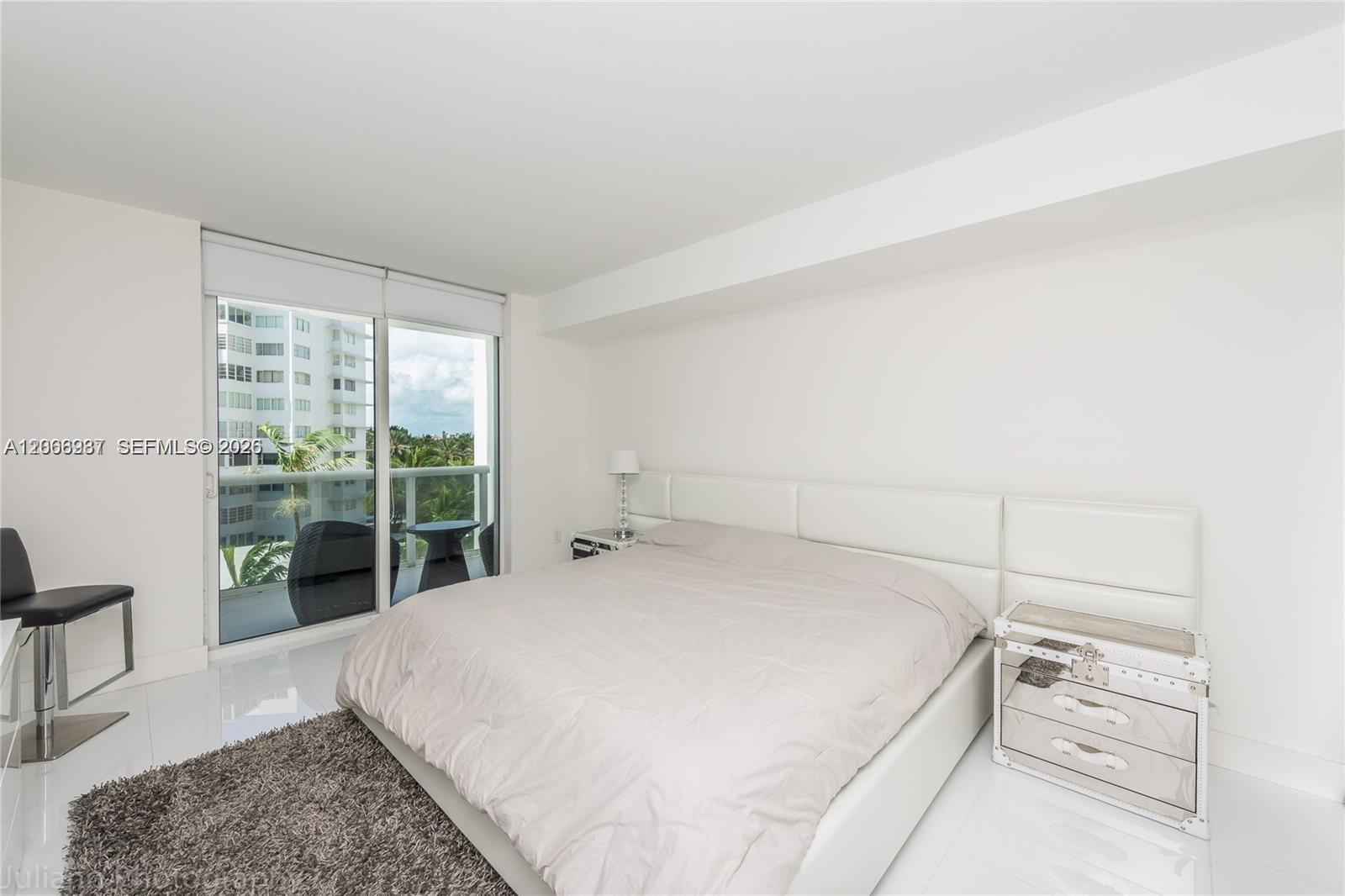 10275 Collins Avenue 416 Property Photo 7