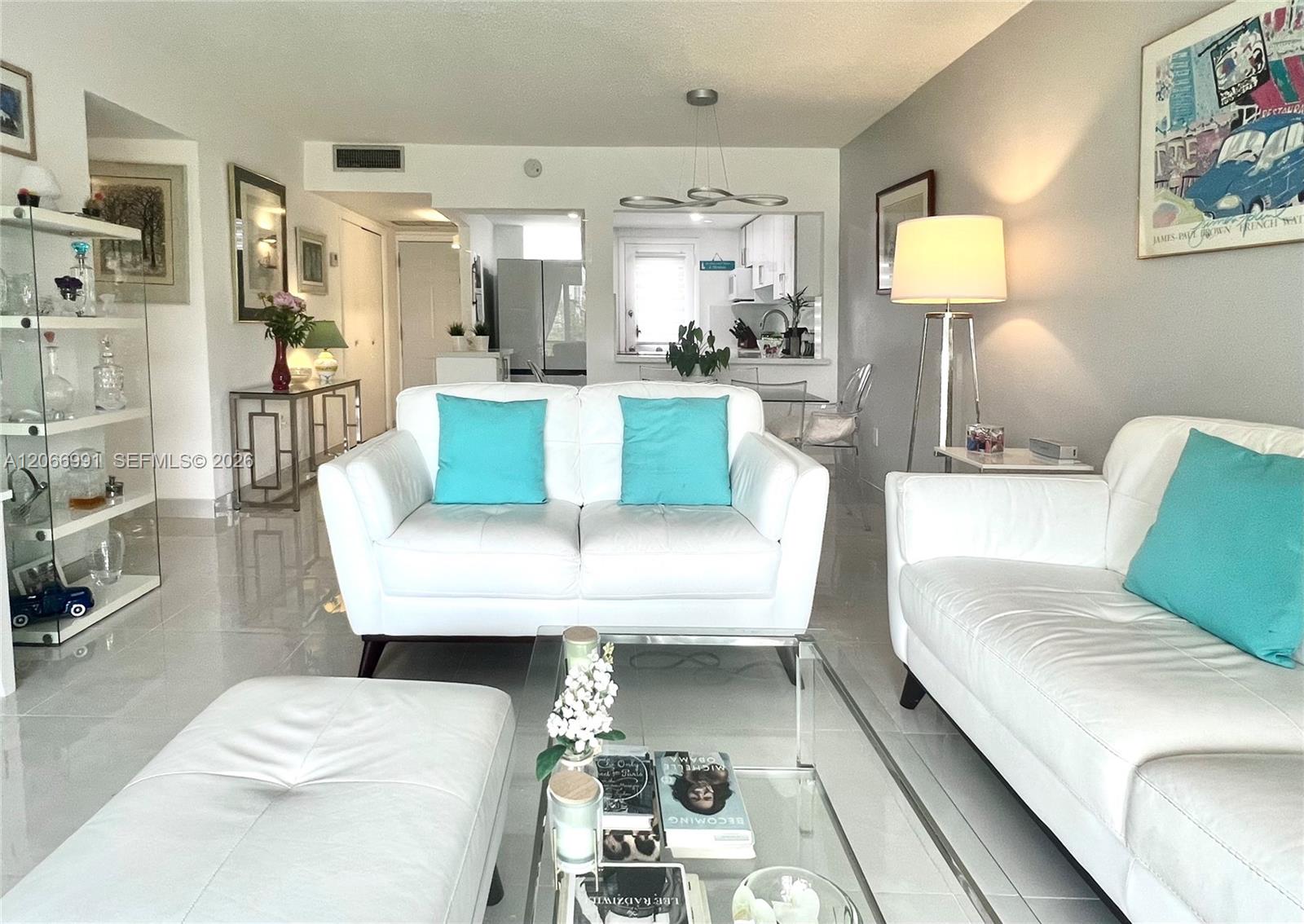 A12066991 Property Photo 15