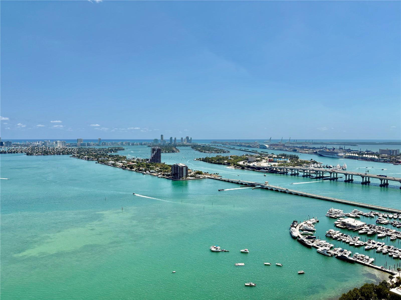 1800 N Bayshore Drive 4209 Property Photo 2