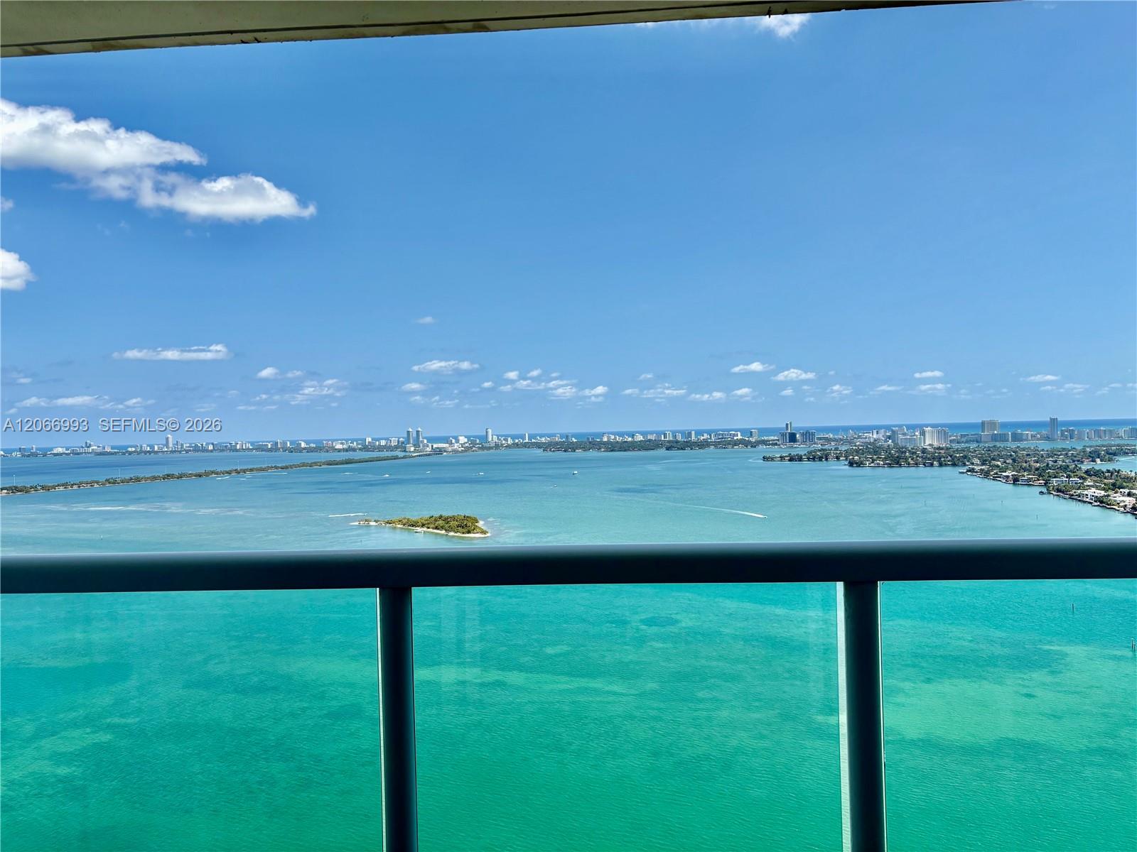 1800 N Bayshore Drive 4209 Property Photo 15