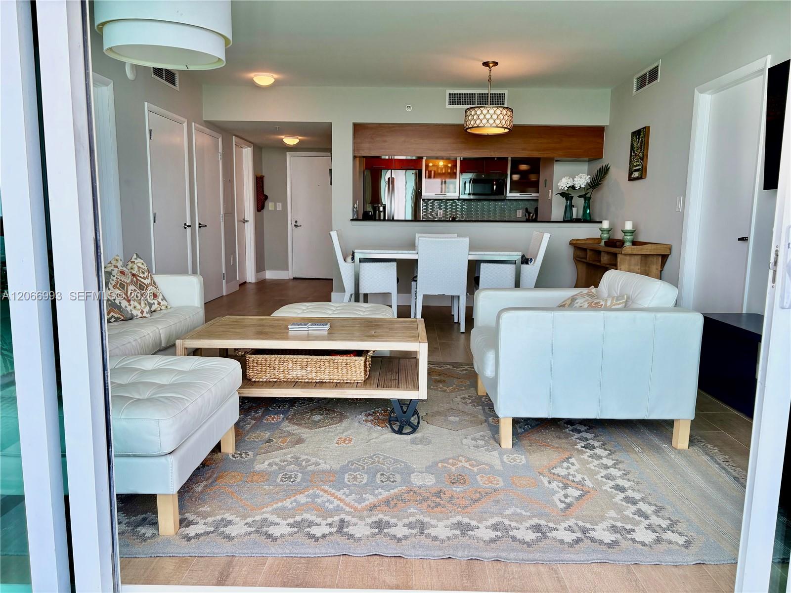 1800 N Bayshore Drive 4209 Property Photo 29