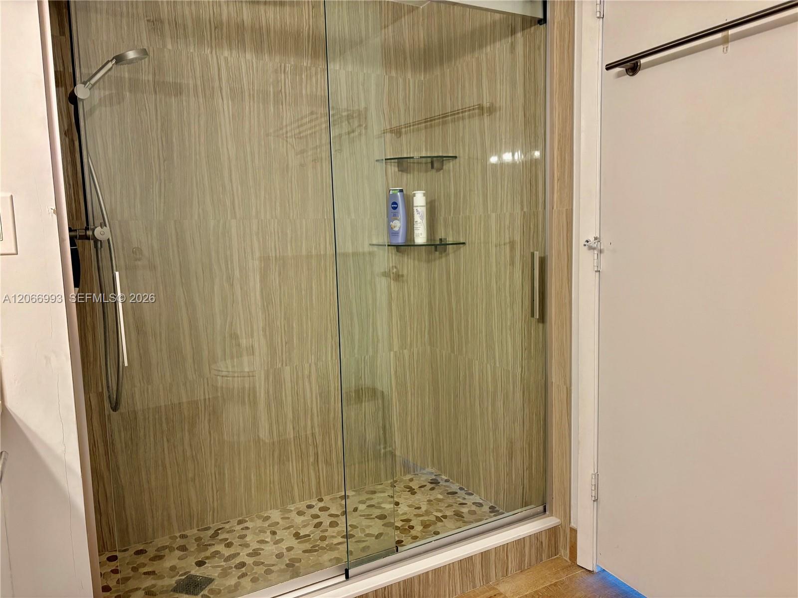 1800 N Bayshore Drive 4209 Property Photo 34