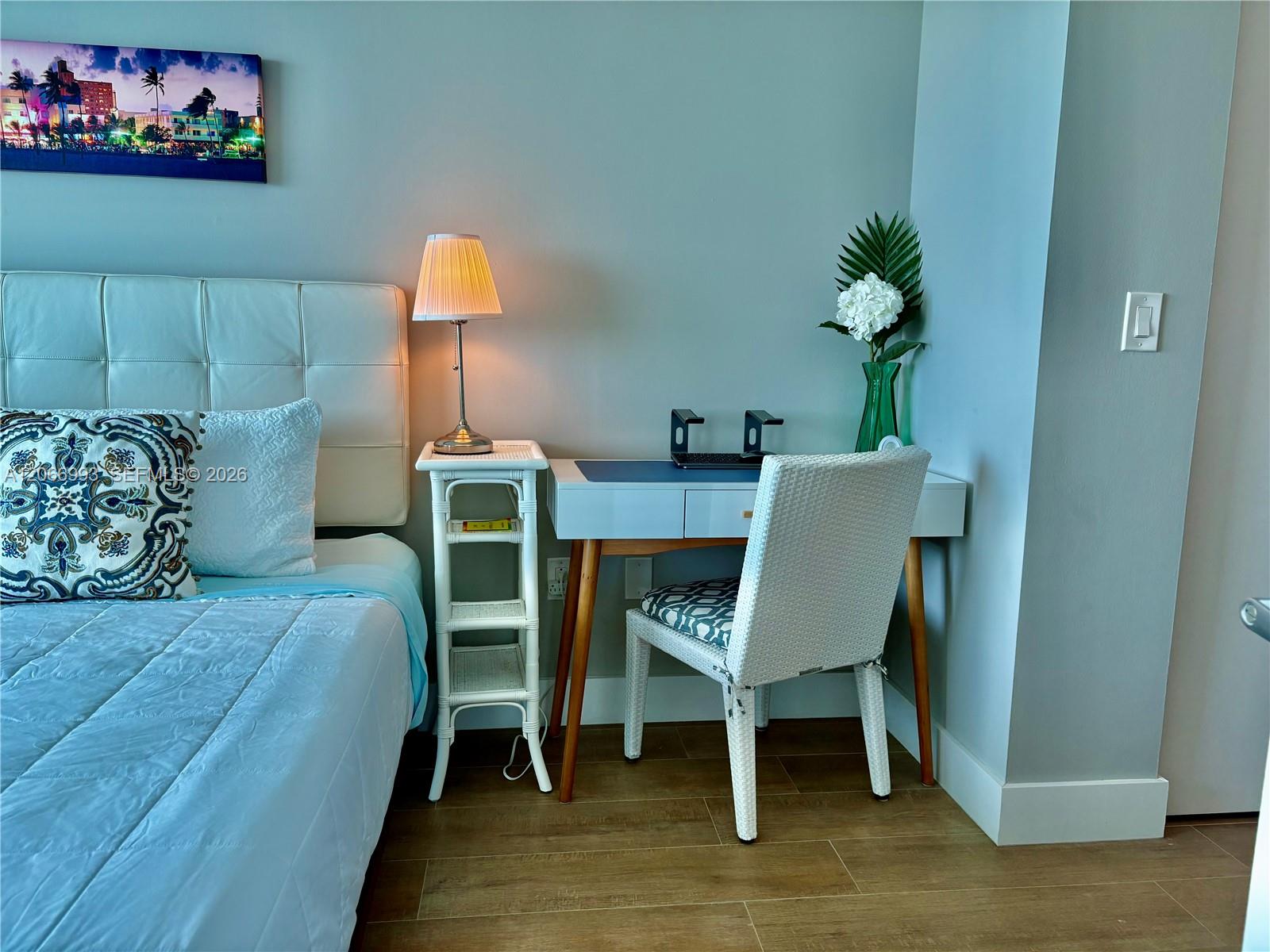 1800 N Bayshore Drive 4209 Property Photo 54