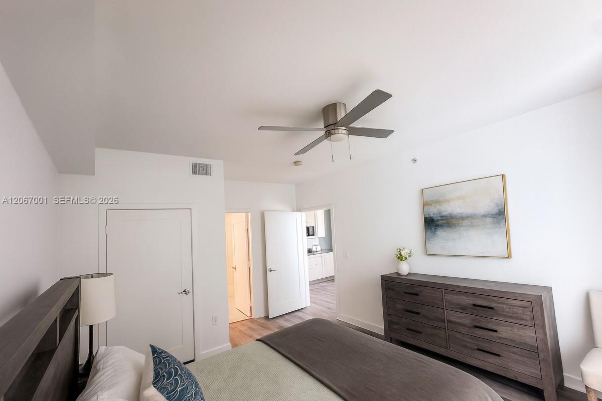 79 Sw 12th Street 2809-s Property Photo 13