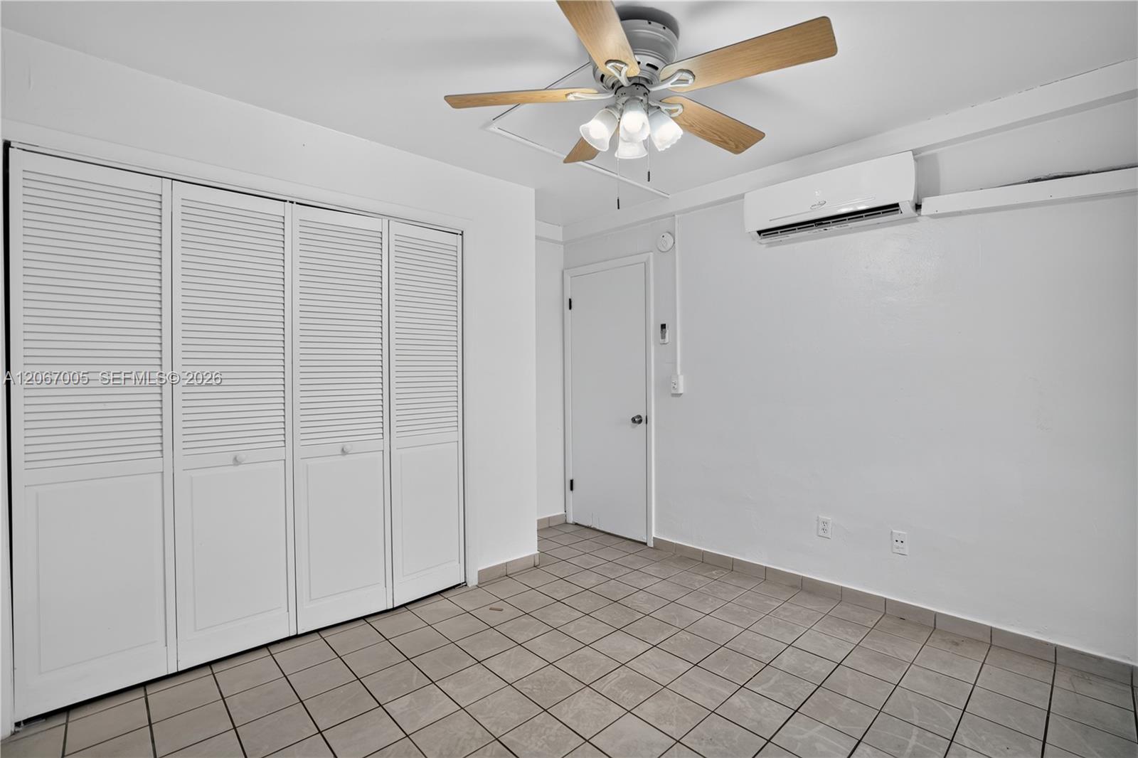 1600 S Le Jeune Road 14 Property Photo 14