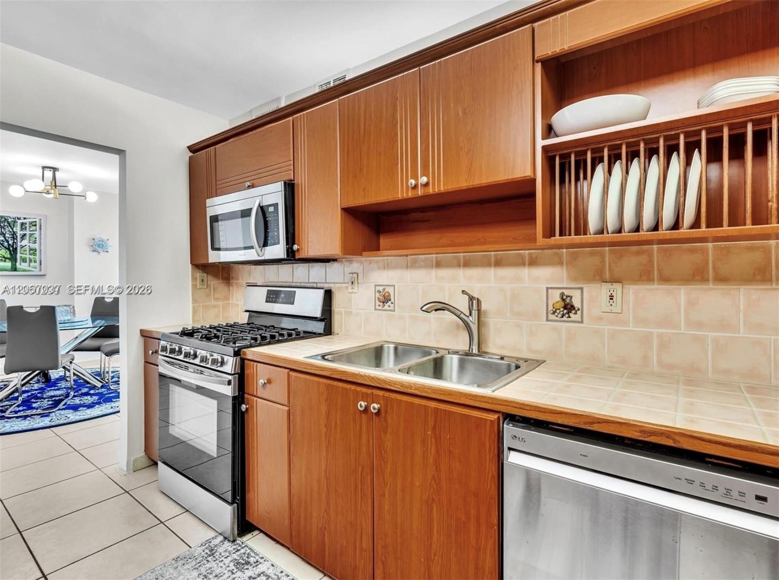 3140 S Ocean Drive 206 Property Photo 15