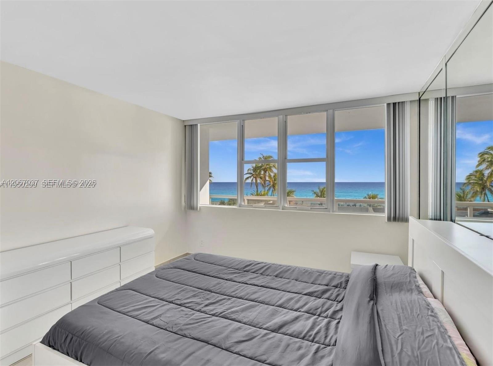 3140 S Ocean Drive 206 Property Photo 31