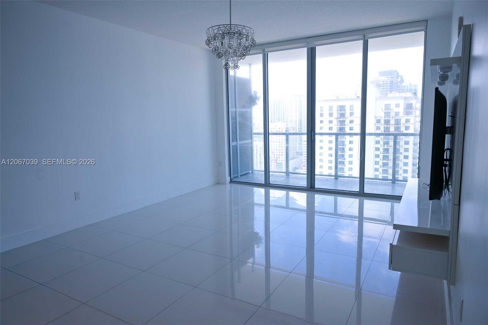 1111 Sw 1st Avenue 3624-n Property Photo 4