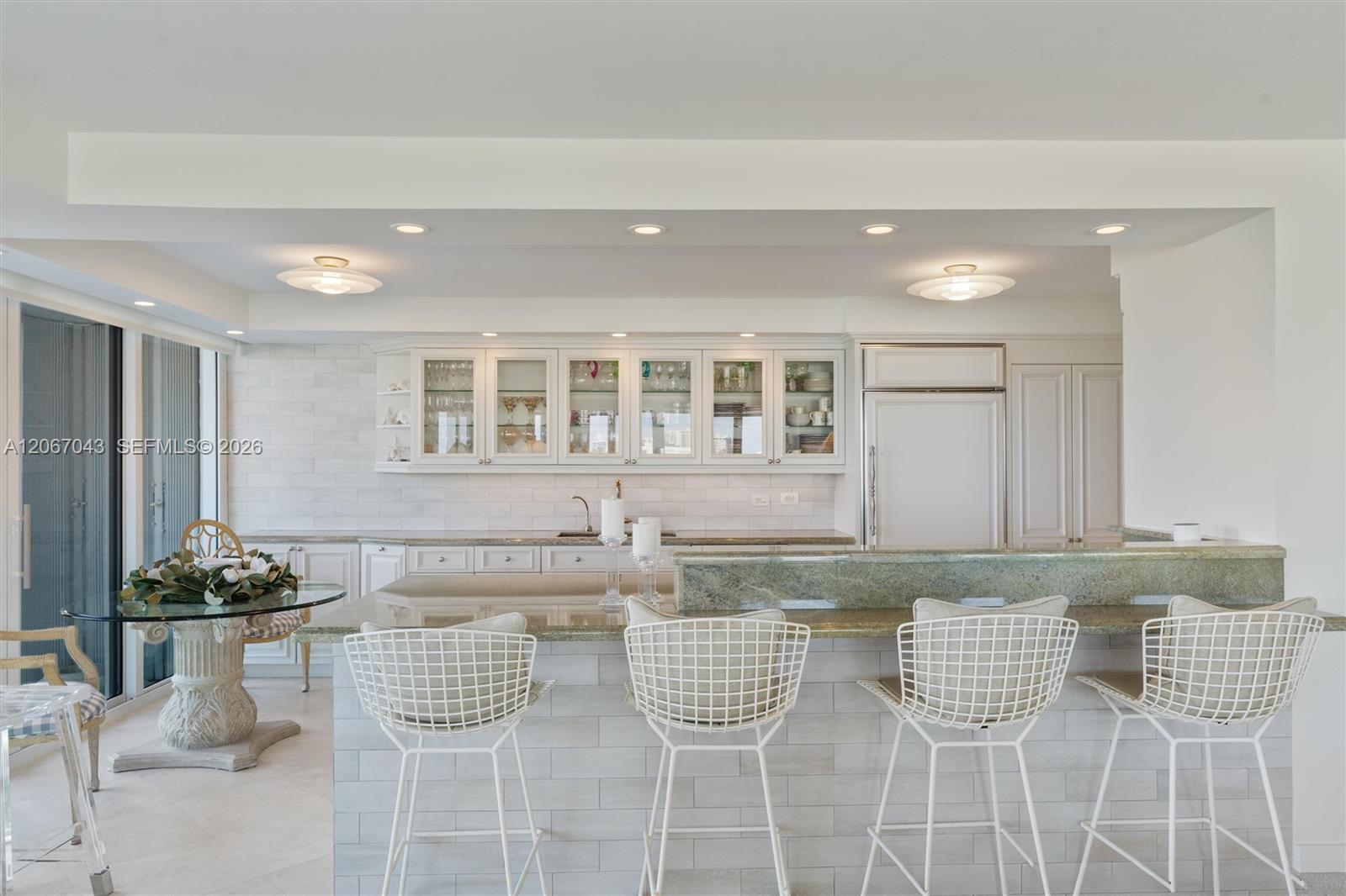 2100 S Ocean Lane 412 Property Photo 13