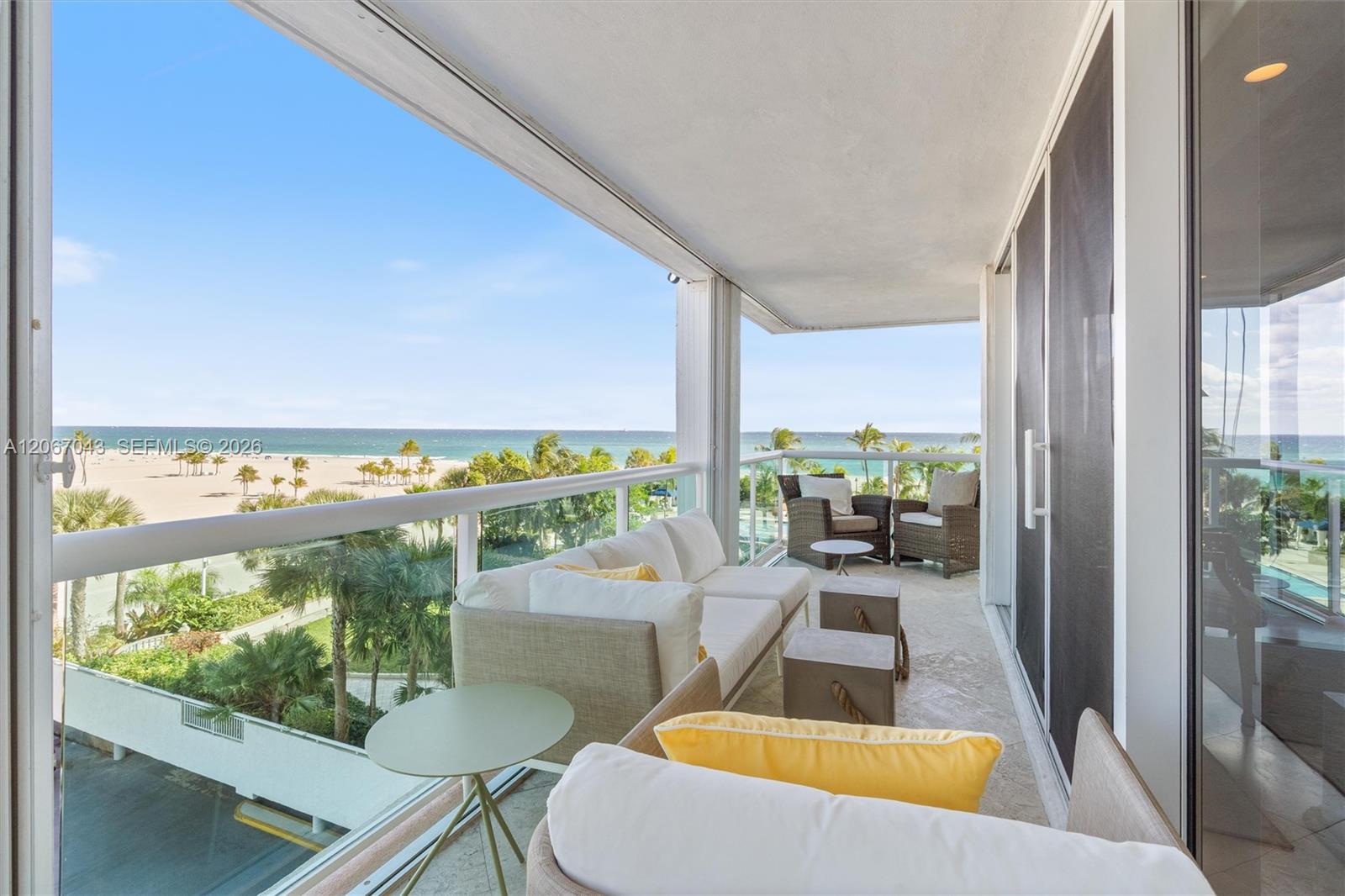 2100 S Ocean Lane 412 Property Photo 20