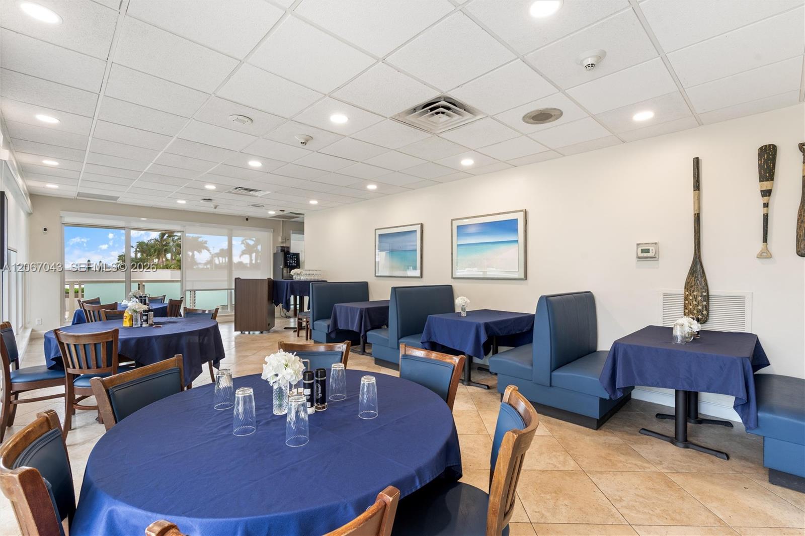 2100 S Ocean Lane 412 Property Photo 52