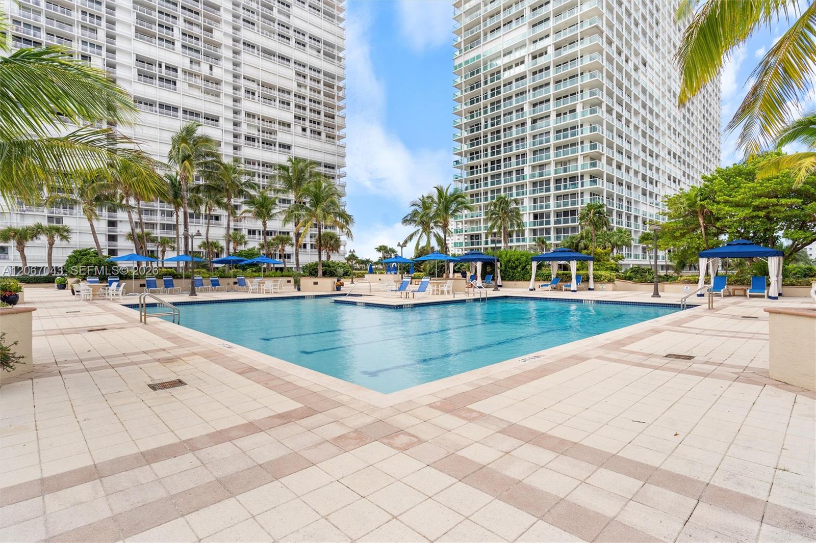 2100 S Ocean Lane 412 Property Photo 59