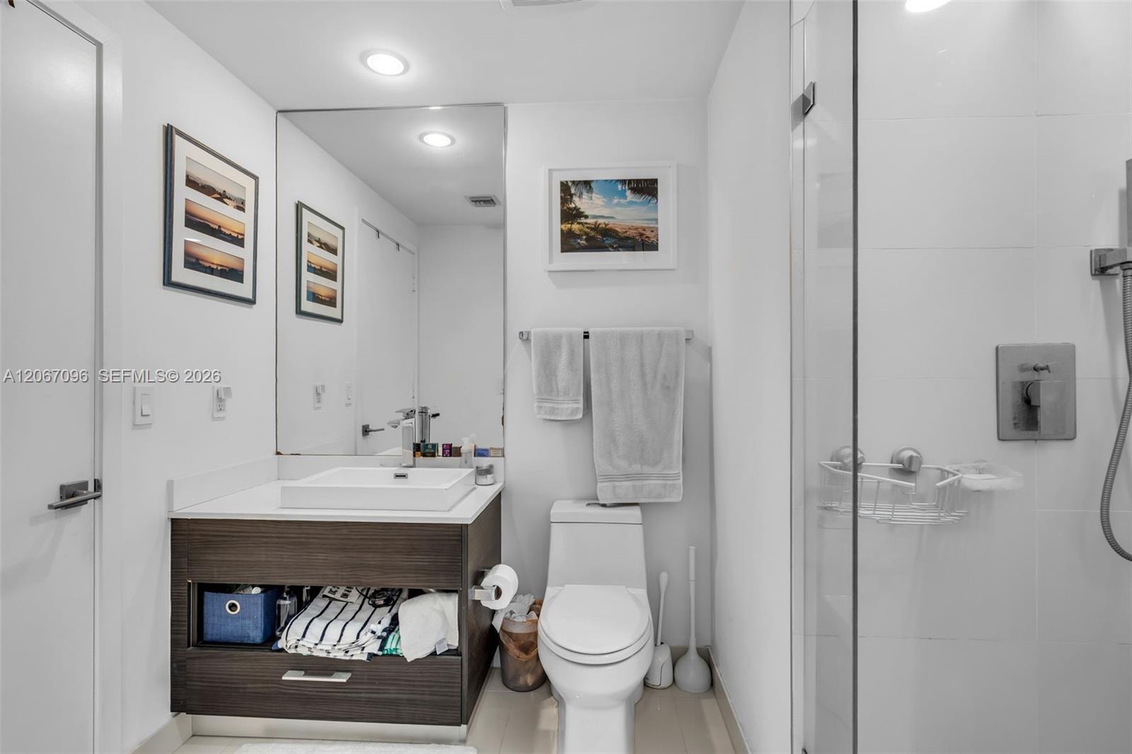 55 Sw 9th Street 2407 Property Photo 10