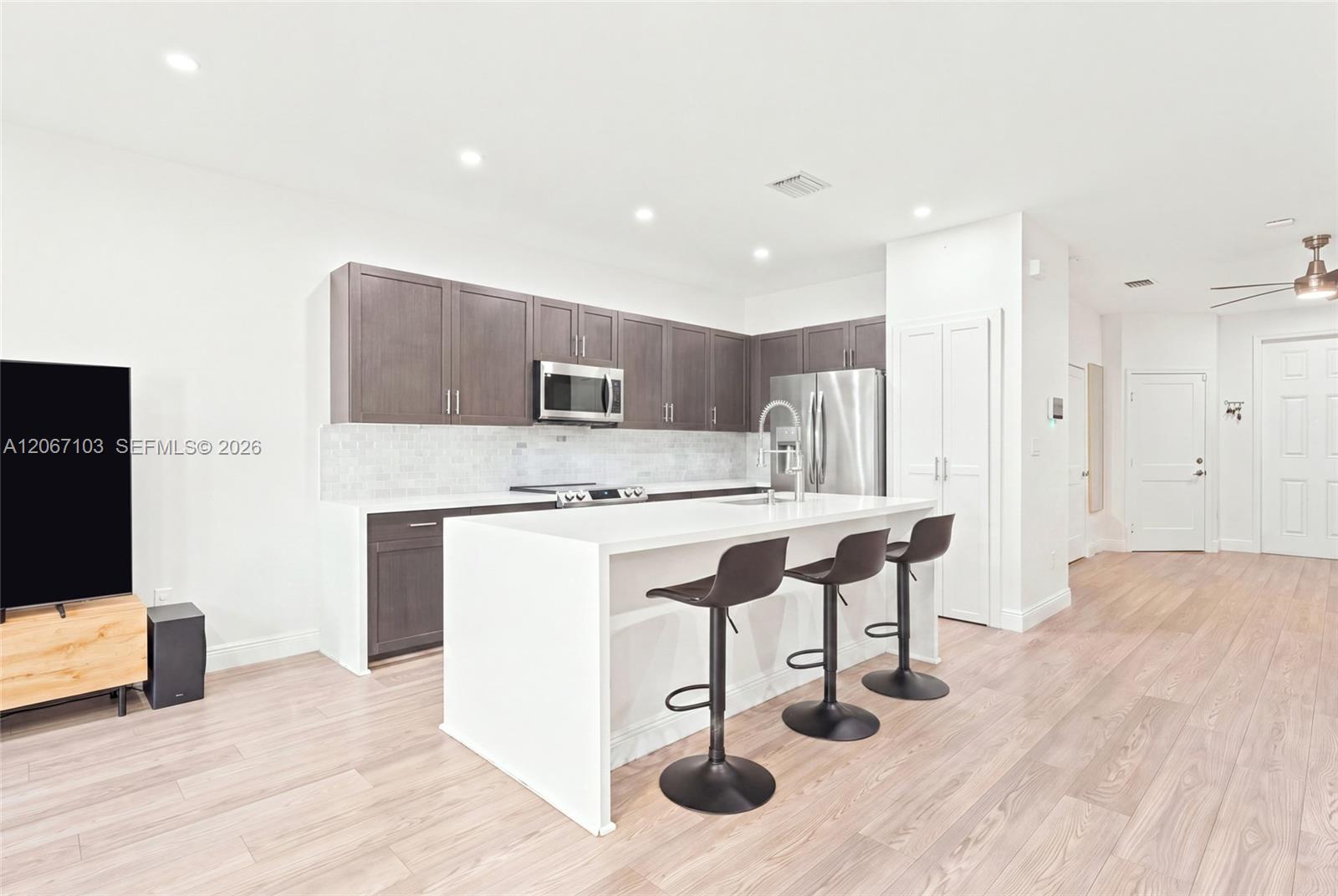 3478 W 110th Street Property Photo 8