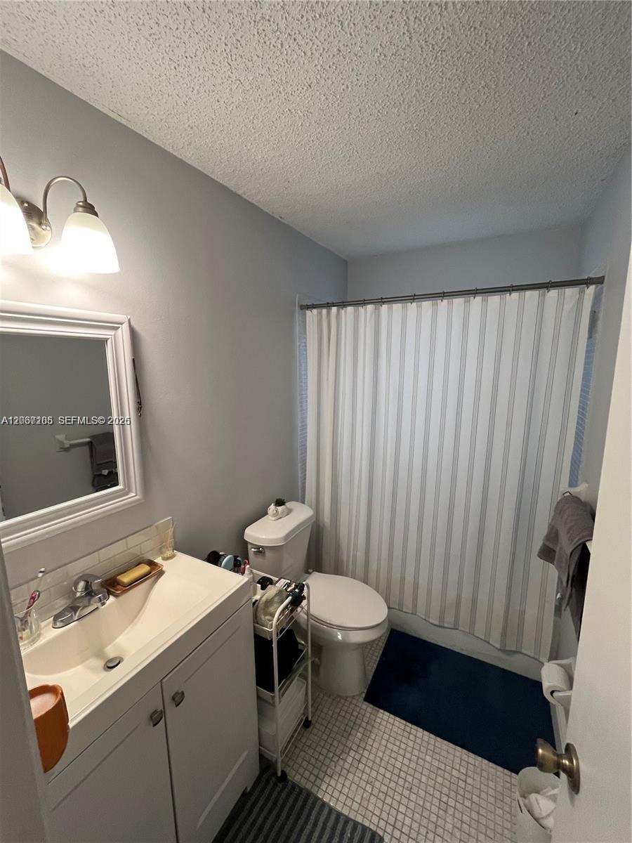 6507 Winfield Boulevard 231-c Property Photo 15