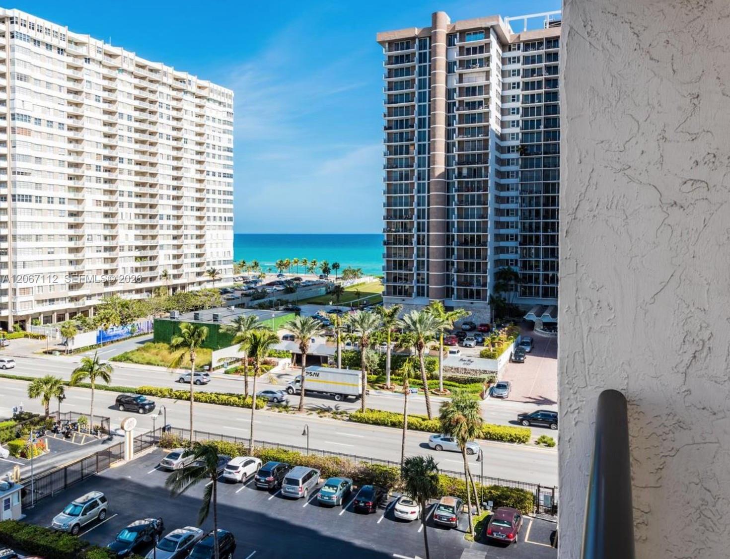 2049 S Ocean Drive 806 Property Photo 2