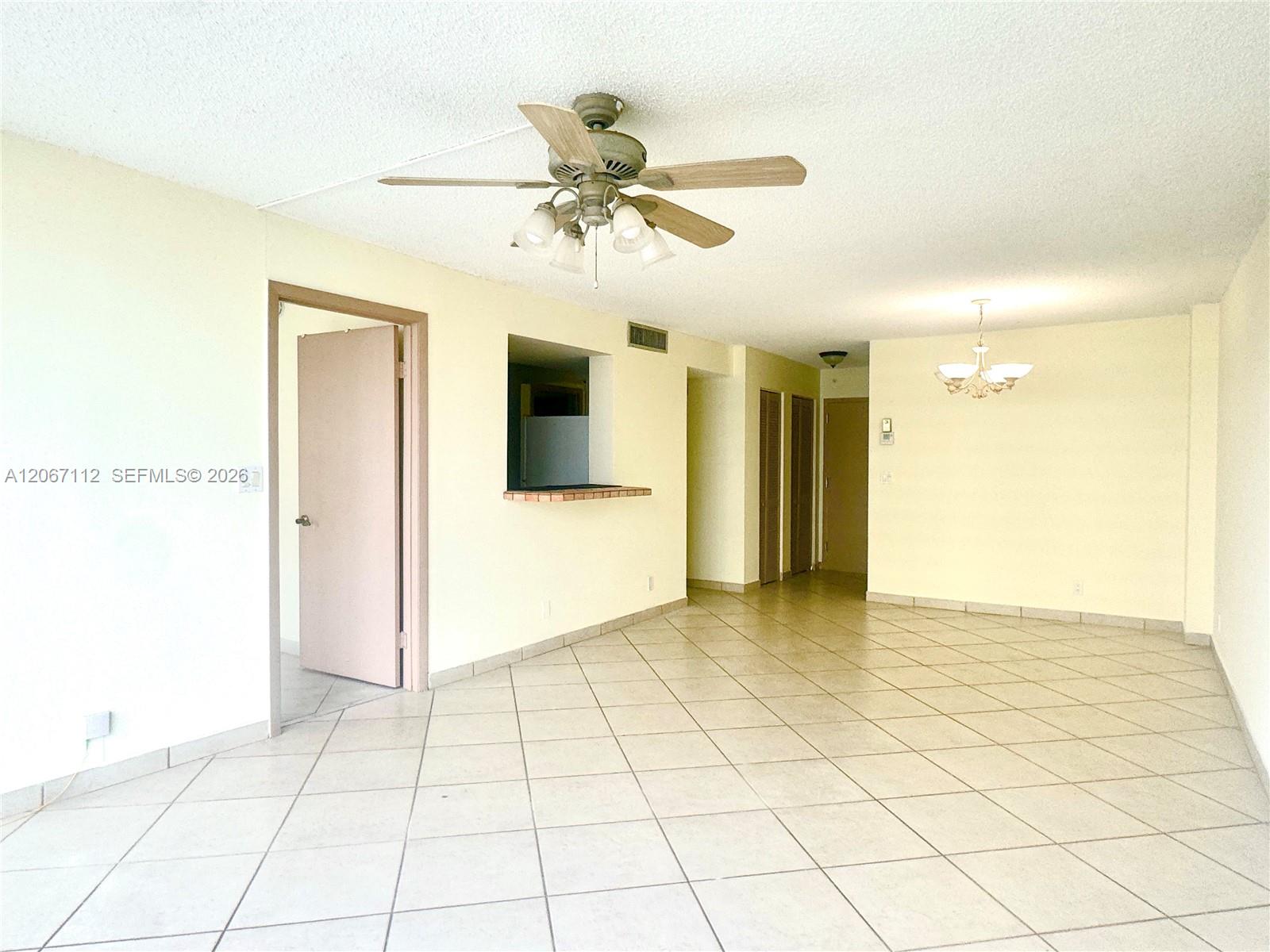 2049 S Ocean Drive 806 Property Photo 4