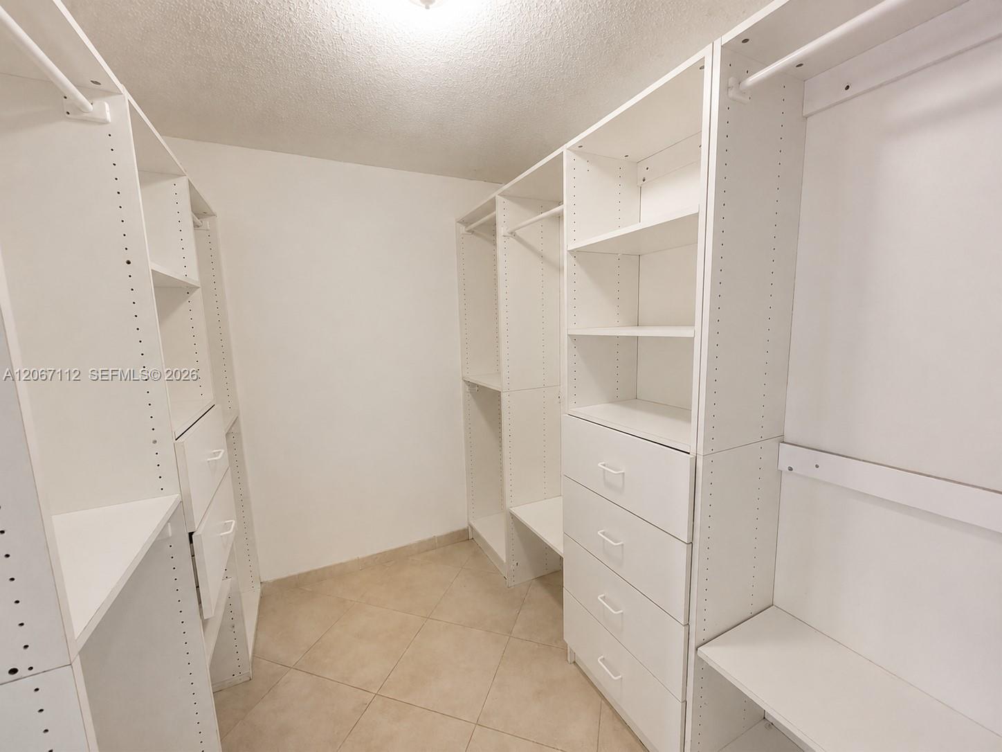 2049 S Ocean Drive 806 Property Photo 11