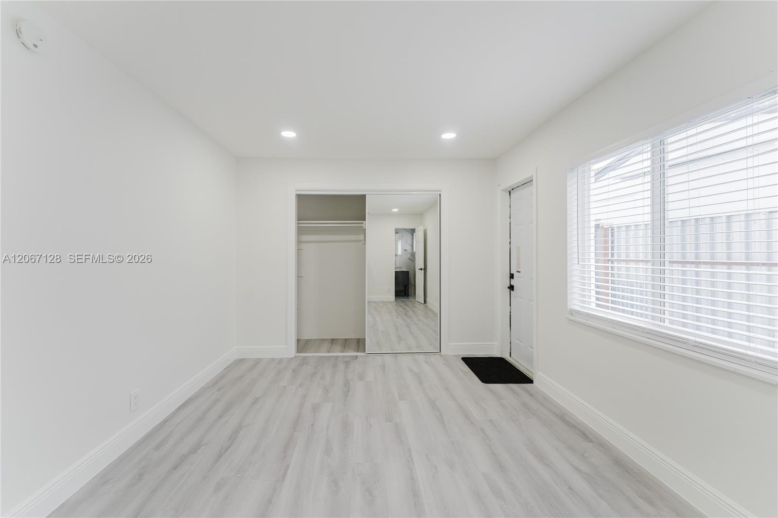 481 Ne 51st Street Property Photo 15